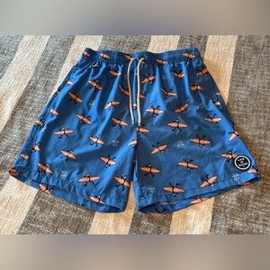 Life is Good Mens SZ M Swim Trunks Shorts - Lined 
2 Front Pockets Back Pocket